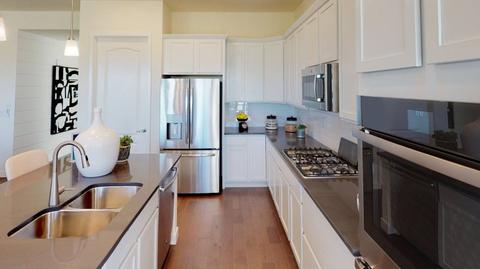 8560 S Riviera Ct, Aurora, CO 80016 photo 13