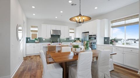 177 Sentosa, Irvine, CA 92618 photo 3
