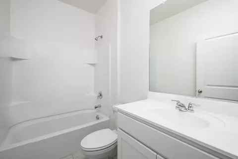 Bath - 5868 E Demeter Dr, Florence, AZ 85132 photo 2 of 2