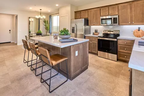 1828 Sequoia Pl, Banning, CA 92220 photo 3