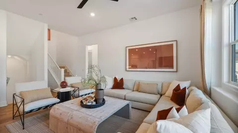 159 Billings, Irvine, CA 92618 photo 4