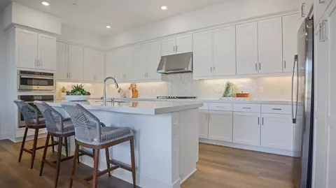 159 Billings, Irvine, CA 92618 photo 2