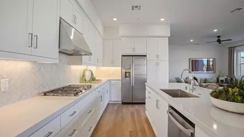 159 Billings, Irvine, CA 92618 photo 13