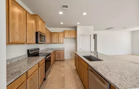 Kitchen - 26720 W Mcrae Dr, Buckeye, AZ 85396 photo 3 of 4