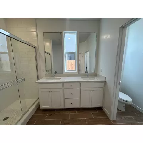 1067 Mill Rd W, Madera, CA 93636 photo 5