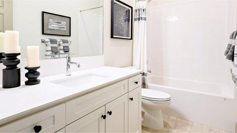 343 E Taylor Ave, Visalia, CA 93291 photo 9