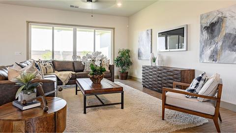 343 E Taylor Ave, Visalia, CA 93291 photo 5