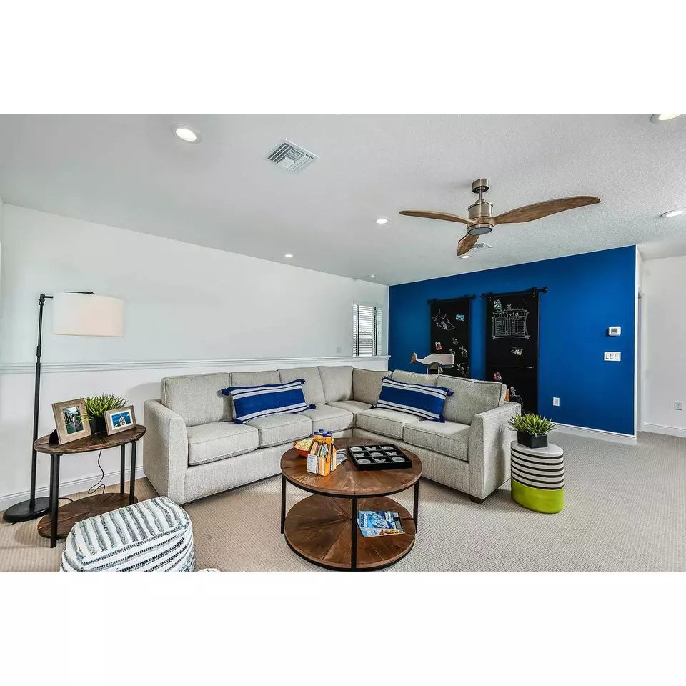 Living - 4411 Spoon Blade Dr, Parrish, FL 34219 photo 4 of 5