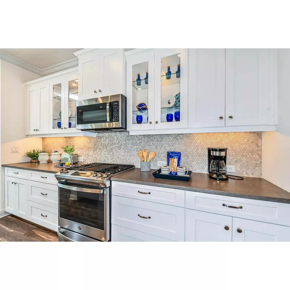 Kitchen - 4411 Spoon Blade Dr, Parrish, FL 34219 photo 2 of 5