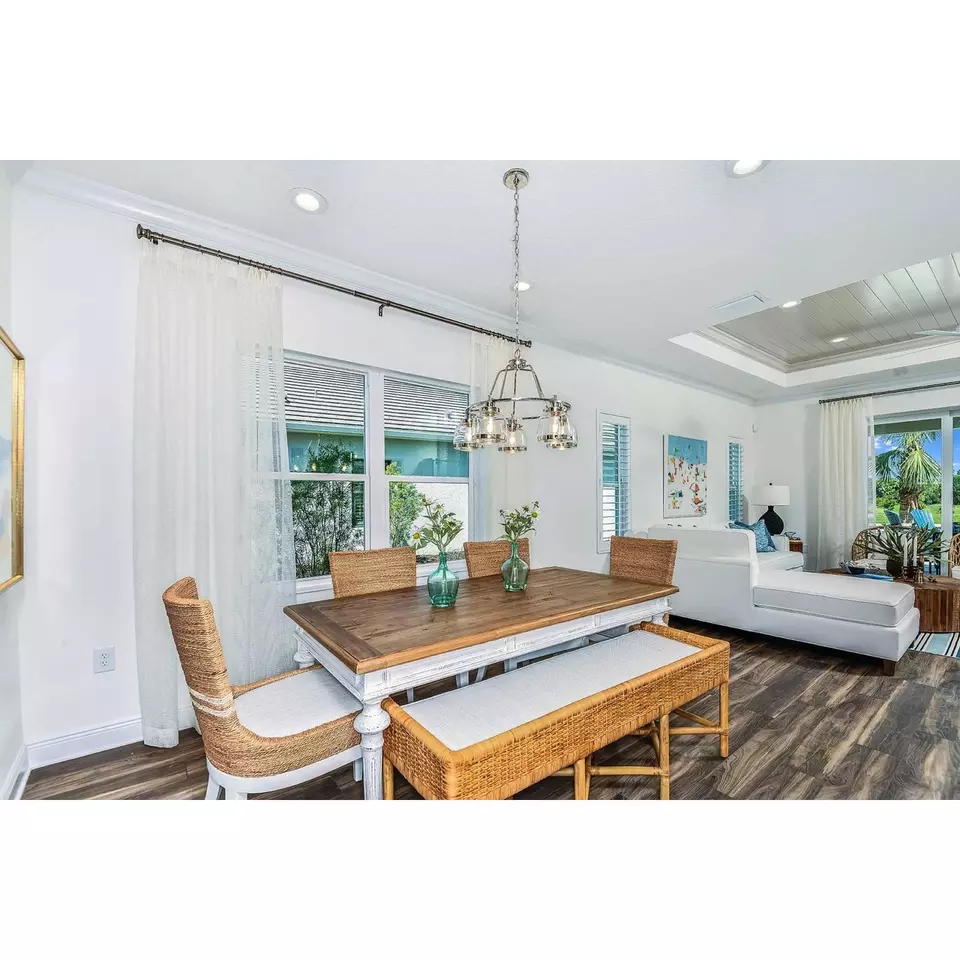 Dining - 4411 Spoon Blade Dr, Parrish, FL 34219 photo 2 of 4
