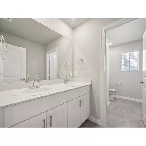Bath - 748 Briar Dr, Lavon, TX 75166 photo 4 of 5