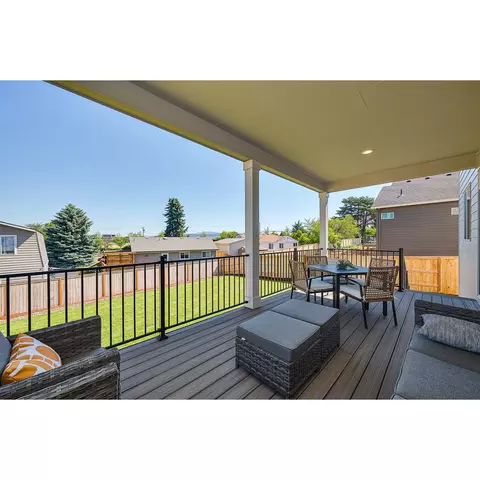 Exterior - 41510 Metolius Ave, Sandy, OR 97055 photo 5 of 6