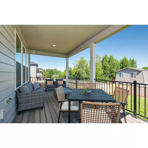 Exterior - 41510 Metolius Ave, Sandy, OR 97055 photo 4 of 6