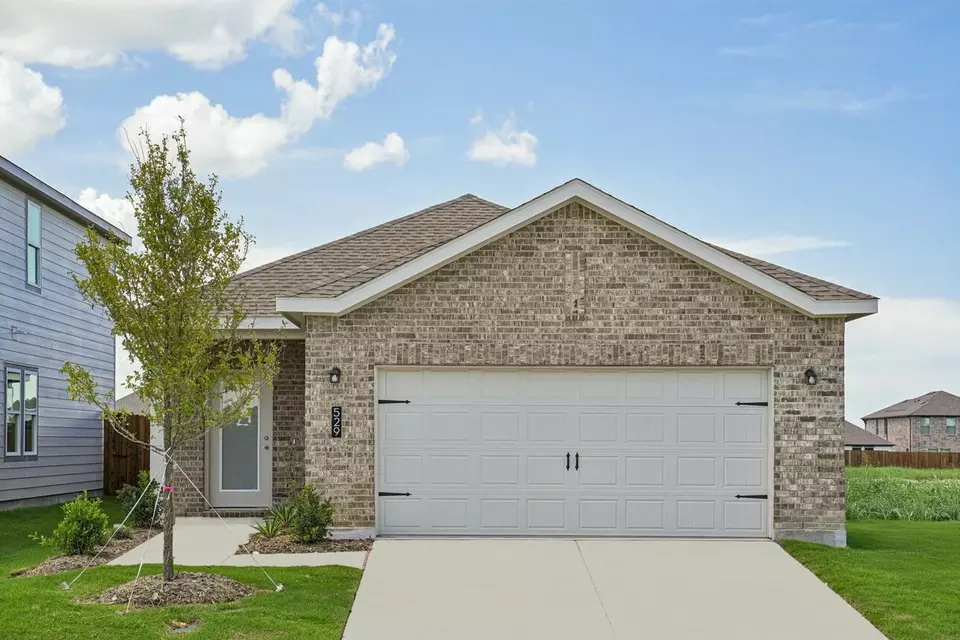 Exterior - 5952 Sahara Dr, Forney, TX 75126 photo 3 of 7