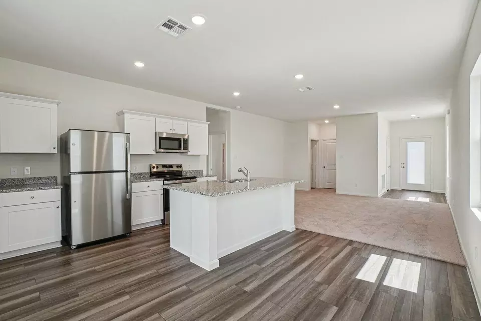 Kitchen - 5952 Sahara Dr, Forney, TX 75126 photo 2 of 3
