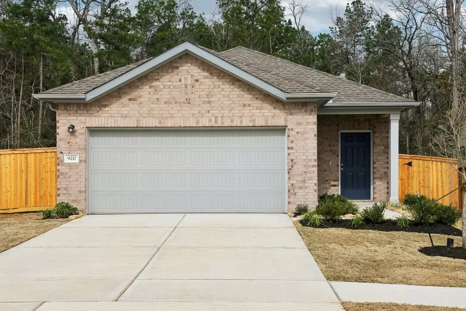 Exterior - 5952 Sahara Dr, Forney, TX 75126 photo 2 of 7
