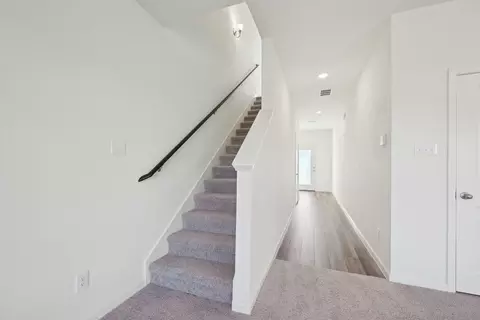 405 Enforcer Loop, Jarrell, TX 76537 photo 27