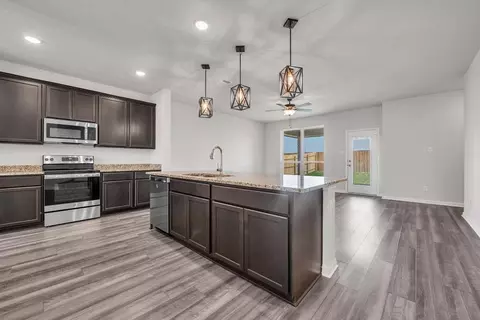 Kitchen - 1919 Chief St, Bryan, TX 77807 photo 4 of 7