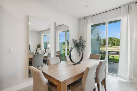 Dining - 132 SE Birch Ter, Stuart, FL 34997 photo 1 of 1