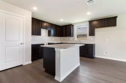 4546 Pinehurst Trace Dr, Pinehurst, TX 77362 photo 9