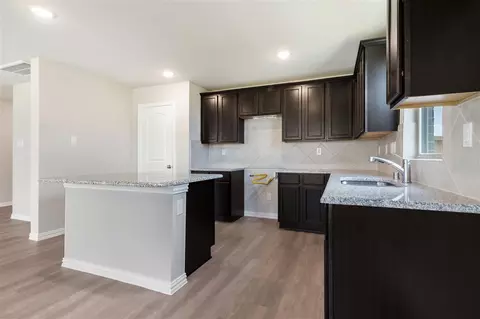 4546 Pinehurst Trace Dr, Pinehurst, TX 77362 photo 6