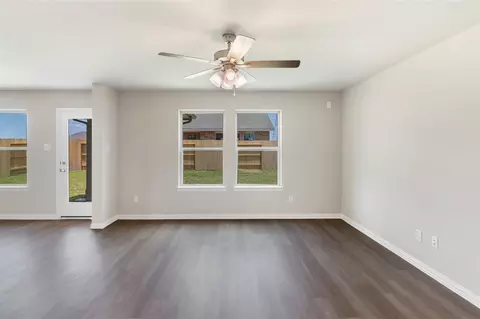 4546 Pinehurst Trace Dr, Pinehurst, TX 77362 photo 12