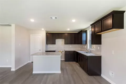4546 Pinehurst Trace Dr, Pinehurst, TX 77362 photo 10