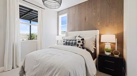 Bedroom - 27354 Eagle Point Ct, Valencia, CA 91381 photo 2 of 8