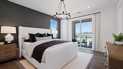 Bedroom - 27354 Eagle Point Ct, Valencia, CA 91381 photo 1 of 8