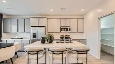 296 Whitney Crest St, Henderson, NV 89015 photo 2