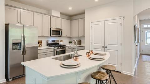 246 E Compass Way, Easley, SC 29640 photo 2