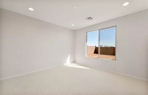 Bedroom - 1388 W Treasure Trl, Apache Junction, AZ 85120 photo 1 of 3