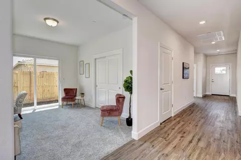 1137 Crenshaw Rd, Galt, CA 95632 photo 3