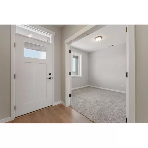 5359 N 92nd Ave, Camas, WA 98607 photo 3