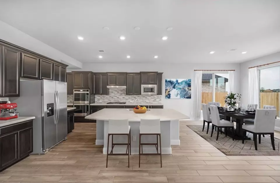 Kitchen - Plan Northcliffe - 6415 Sparkling Citrus St, Manvel, TX 77578 photo 2 of 2