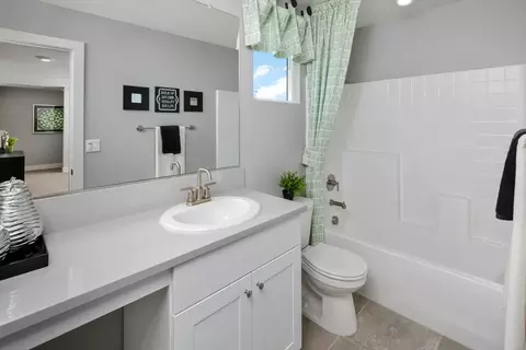 1436 W Clara Ave, Fowler, CA 93625 photo 22