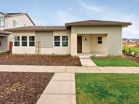 274 Smith Ln S, Madera, CA 93636 photo 1