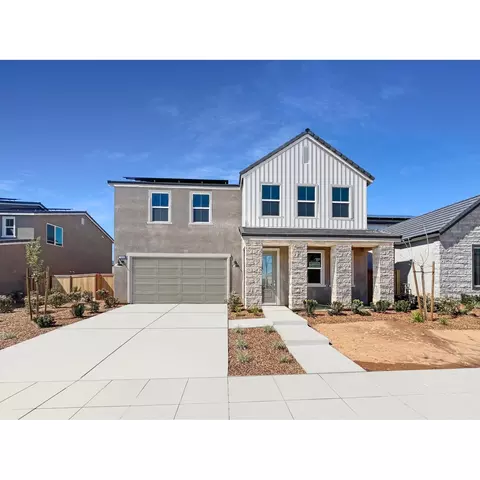 1105 Wildflower Dr, Madera, CA 93636 photo 1