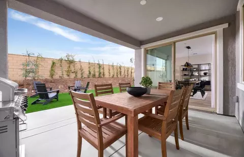 752 Ballesteros St, Perris, CA 92571 photo 4