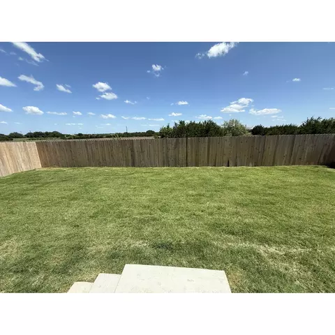 324 Bertram Oaks Dr, Bertram, TX 78605 photo 9