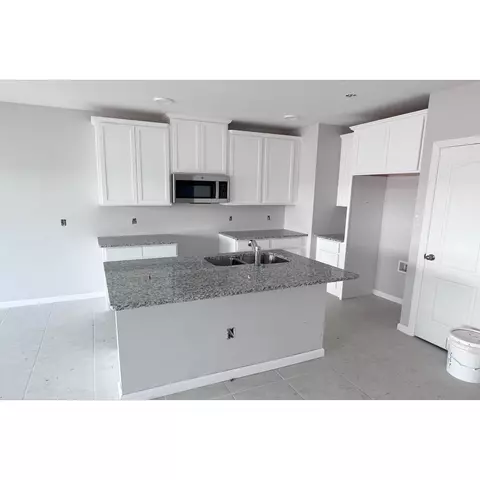 4984 Rain Shadow Dr, Saint Cloud, FL 34772 photo 3