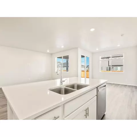 17140 E 90th Pl, Commerce City, CO 80022 photo 13