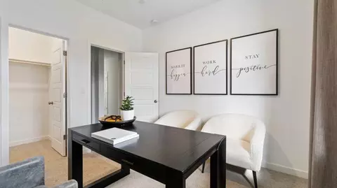 Dining - 4233 Hampton Way, Clovis, CA 93619 photo 3 of 3