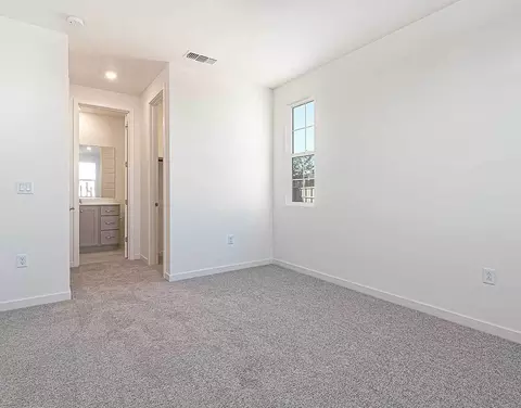 16080 Testarossa St, Lathrop, CA 95330 photo 8