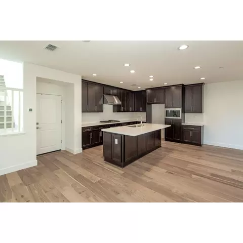 151 E Frost Dr, Mountain House, CA 95391 photo 2