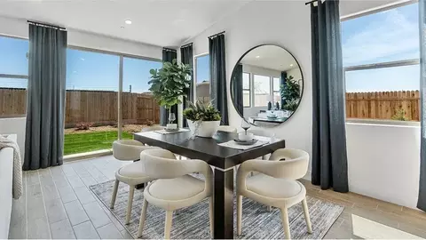 Dining - 1642 Mohave Rd S, Madera, CA 93636 photo 1 of 2