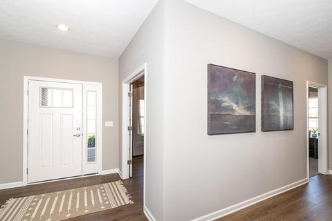 9805 Olympic Blvd, Pendleton, IN 46064 photo 2