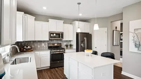 1648 Upper 143rd St E, Rosemount, MN 55068 photo 2