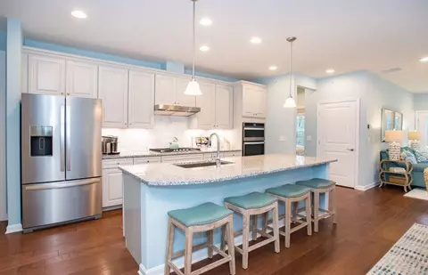 54 Shannon Way, Upton, MA 01568 photo 5