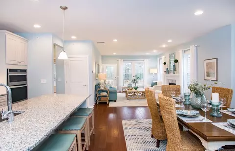 54 Shannon Way, Upton, MA 01568 photo 9